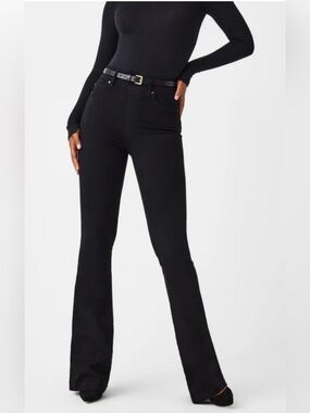 New Women’s SPANX Solid Black High-Rise Wide-Leg Flare Stretch Jeans Size Medium